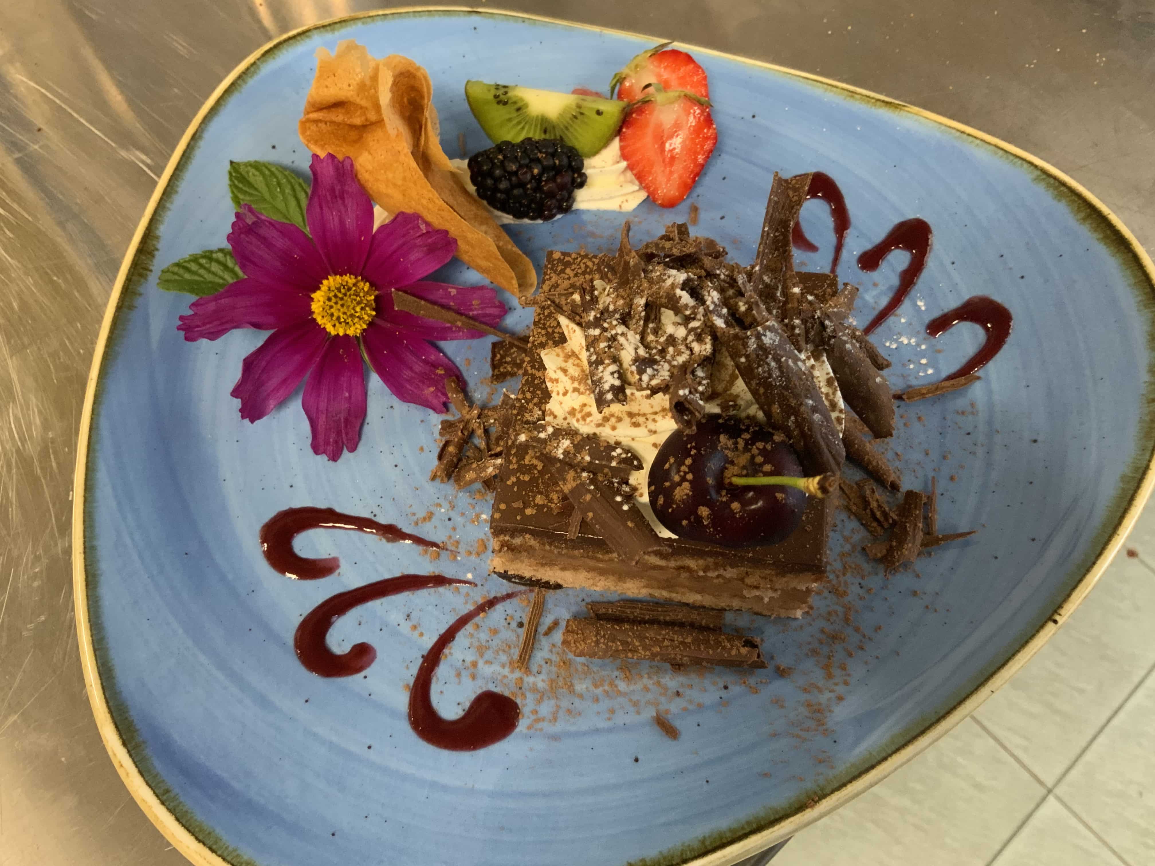 poissonnerie salon de provence-poissons frais miramas-restaurant arles-plateaux de fruits de mer les alpilles-traiteur grans-degustation de vin saint chamas-restaurant de poisson pelissanne