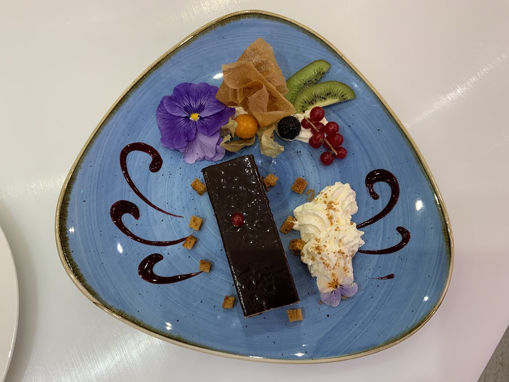 poissonnerie salon de provence-poissons frais miramas-restaurant arles-plateaux de fruits de mer les alpilles-traiteur grans-degustation de vin saint chamas-restaurant de poisson pelissanne