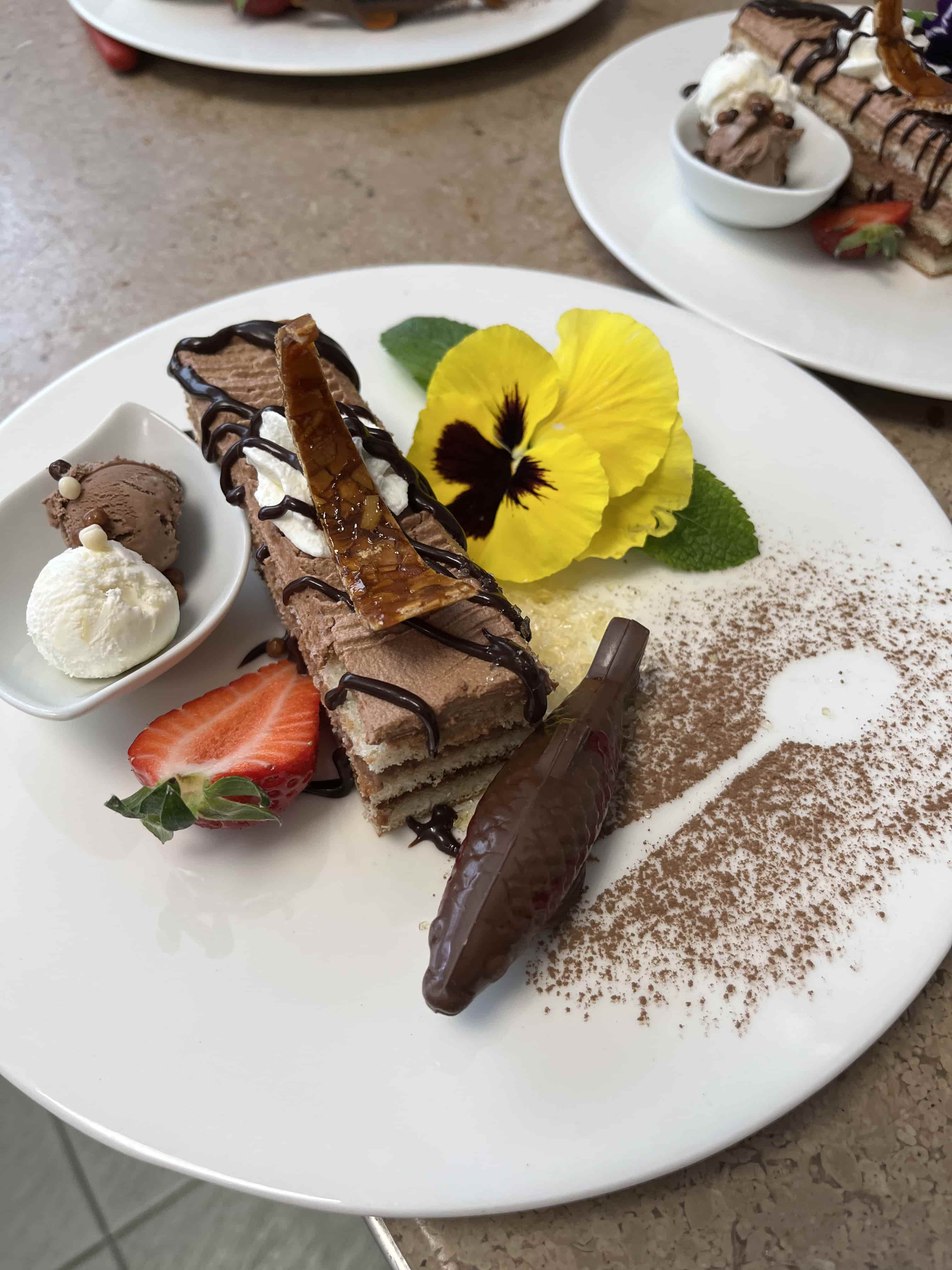 poissonnerie salon de provence-poissons frais miramas-restaurant arles-plateaux de fruits de mer les alpilles-traiteur grans-degustation de vin saint chamas-restaurant de poisson pelissanne